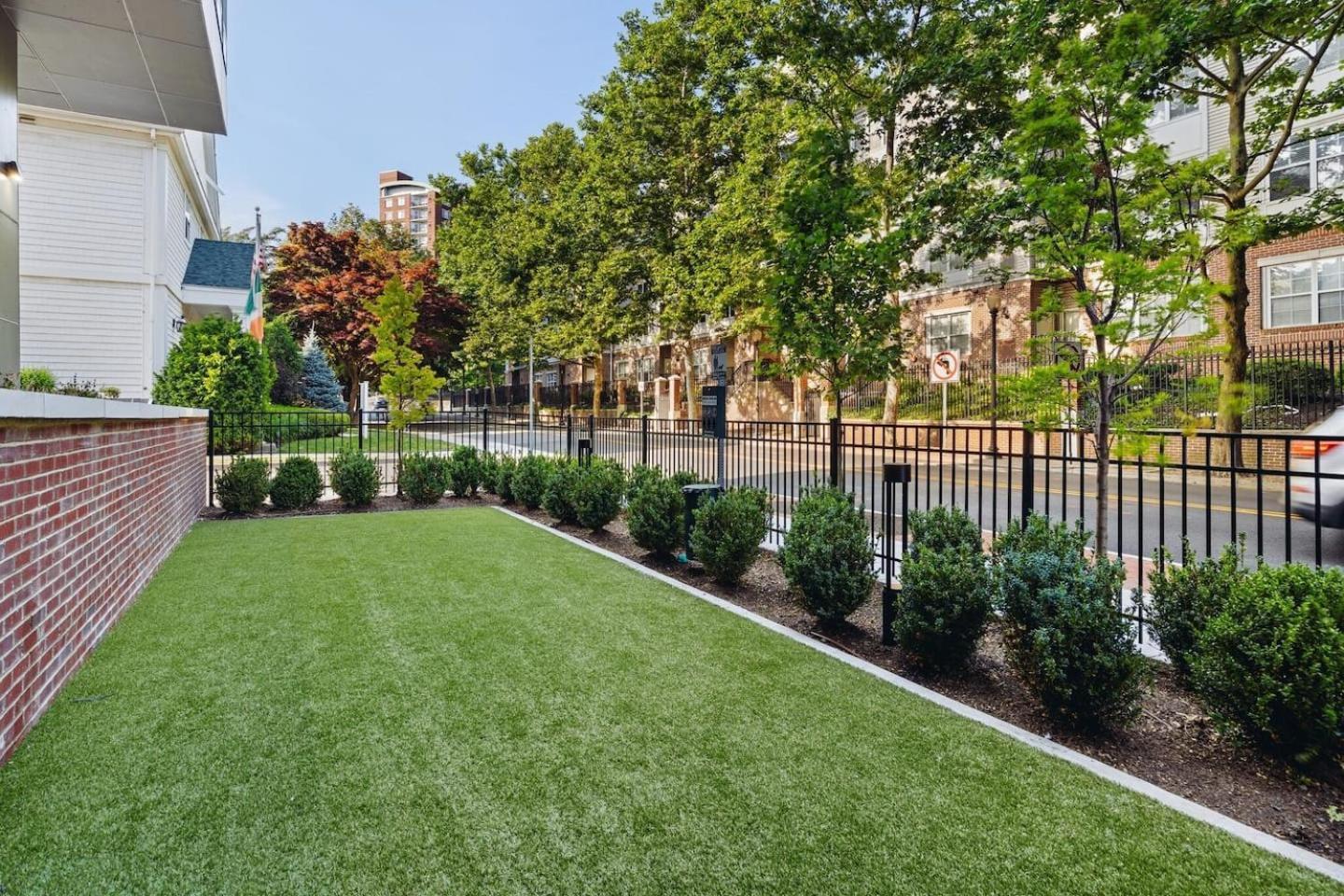 Luxury Apartments By Hyatus At The Asher Stamford Exterior foto